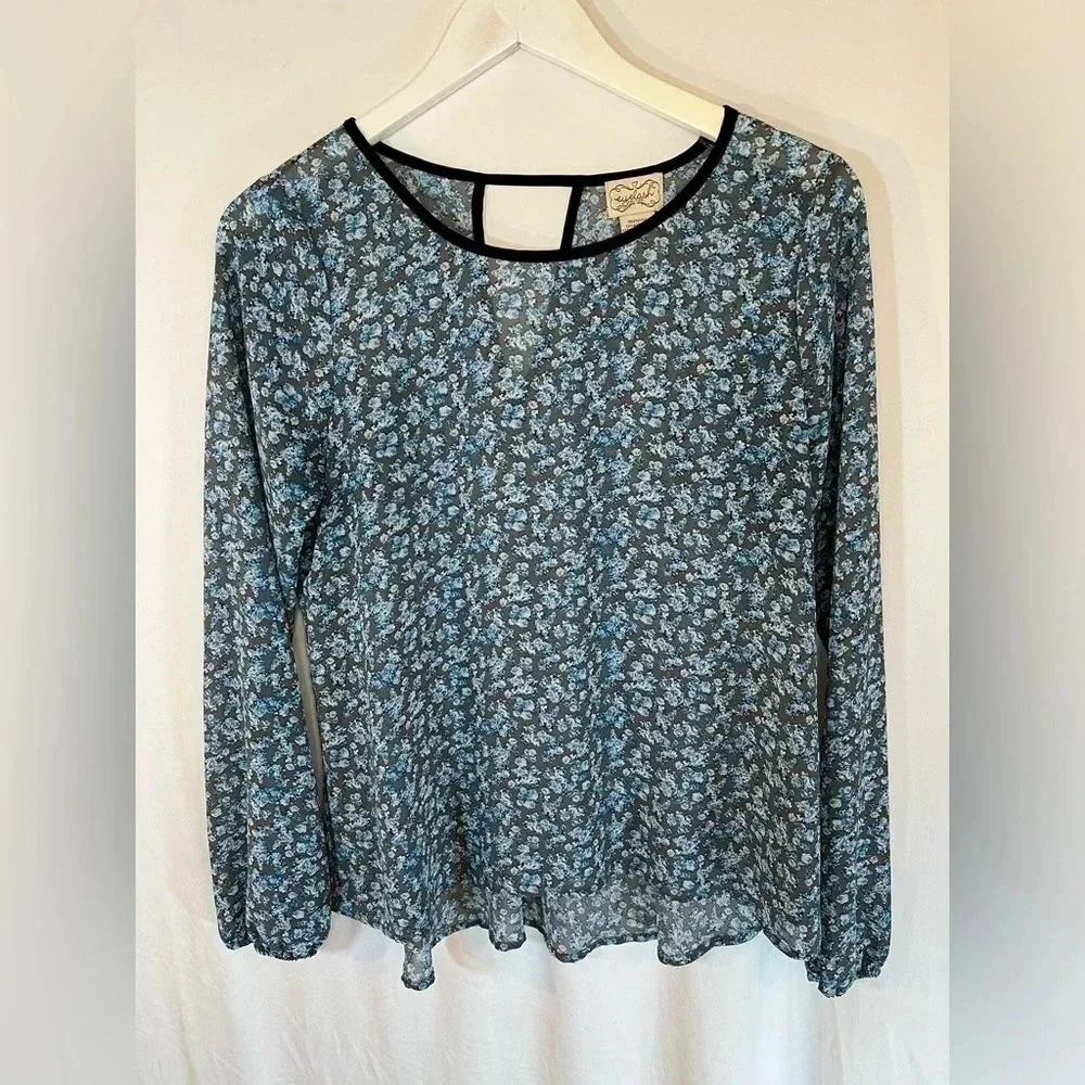EYELASH COUTURE BLUE FLORAL LONG SLEEVE SHEER TOP BLOUSE - SIZE M